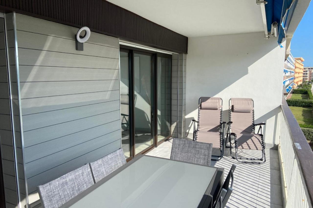 Le Mistral Appartement Standing Avec Vue Mer Exceptionnelle En 1Ere Ligne Ле-Гро-дю-Руа Екстер'єр фото