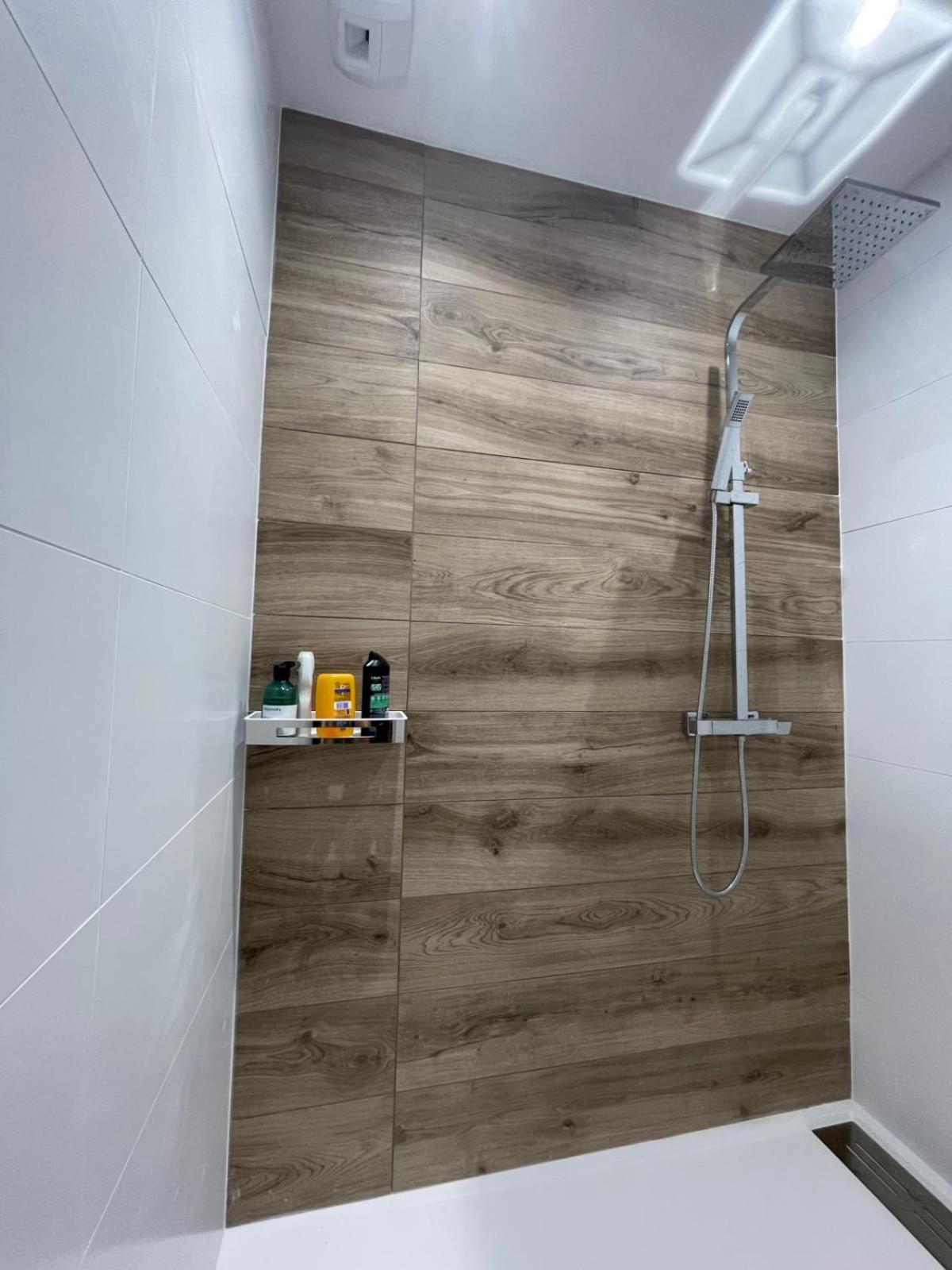 Le Mistral Appartement Standing Avec Vue Mer Exceptionnelle En 1Ere Ligne Ле-Гро-дю-Руа Екстер'єр фото