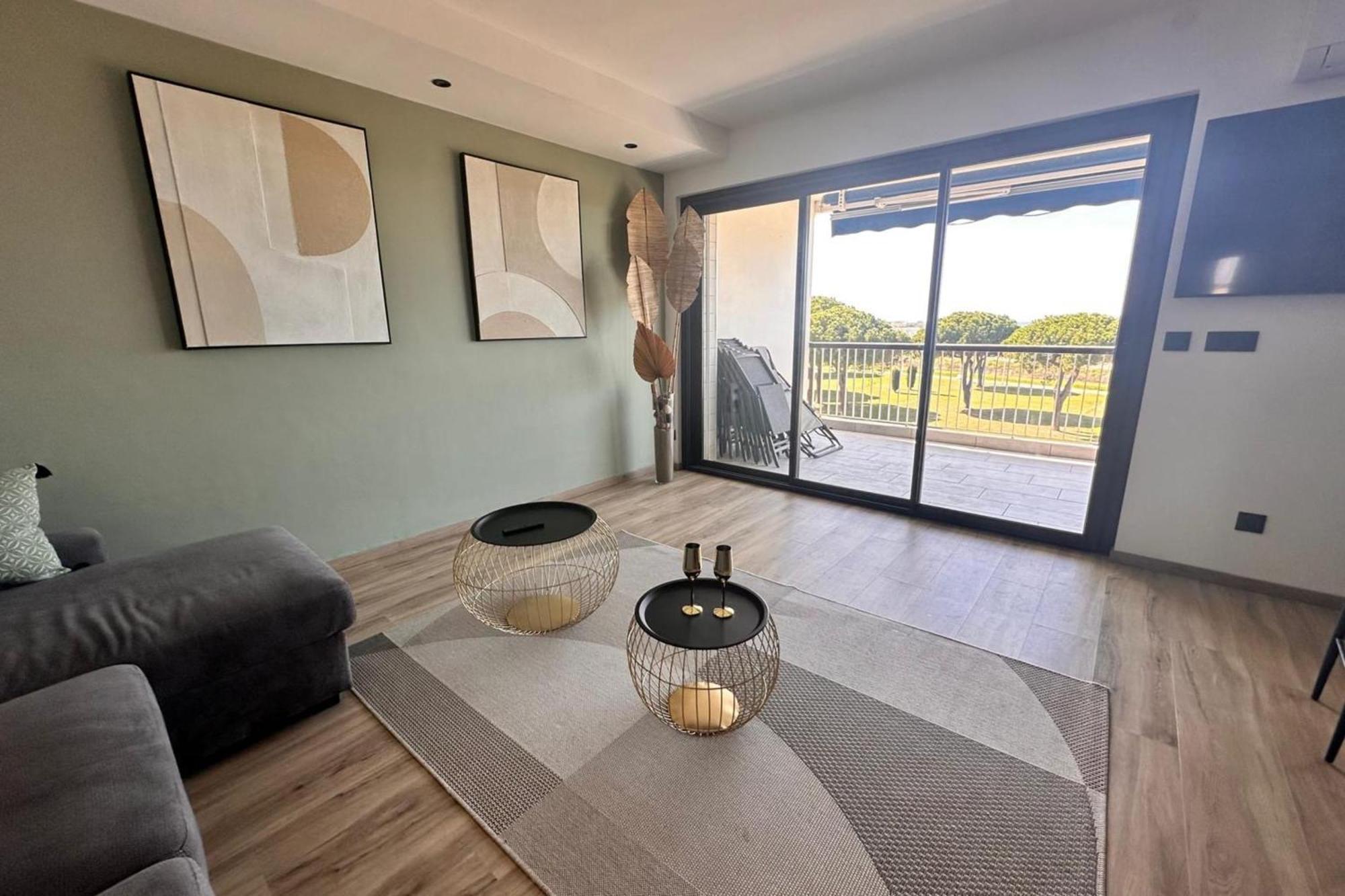 Le Mistral Appartement Standing Avec Vue Mer Exceptionnelle En 1Ere Ligne Ле-Гро-дю-Руа Екстер'єр фото